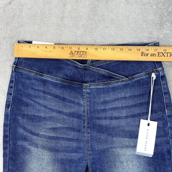 NWT RISEN Los Angeles Womens High Waist Pull On Flare Jeans Stretch Denim Jean - Picture 8 of 11